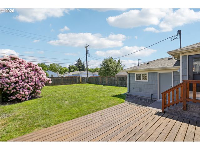 536 28TH Ave, Longview, WA 98632