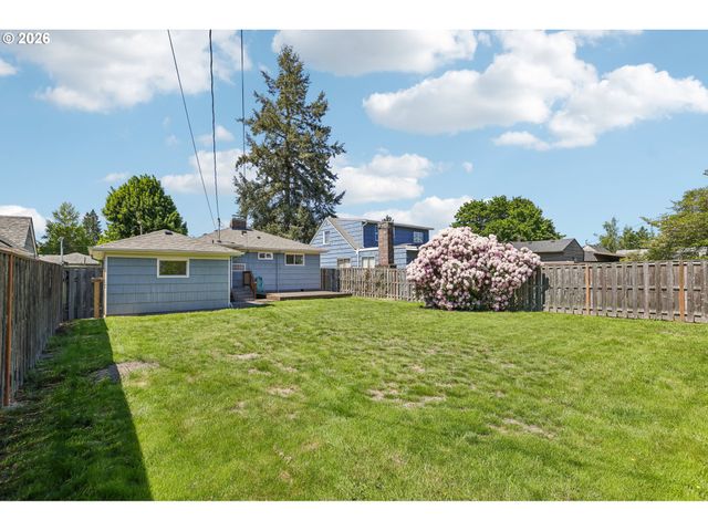 536 28TH Ave, Longview, WA 98632