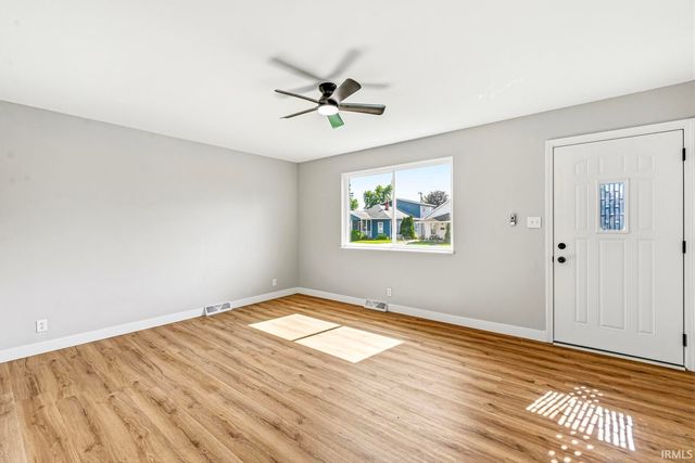 809 Meridian Street, Mishawaka, IN 46544
