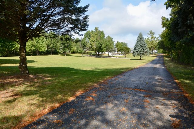 2520 US Route 20 Street, Belvidere, IL 61008