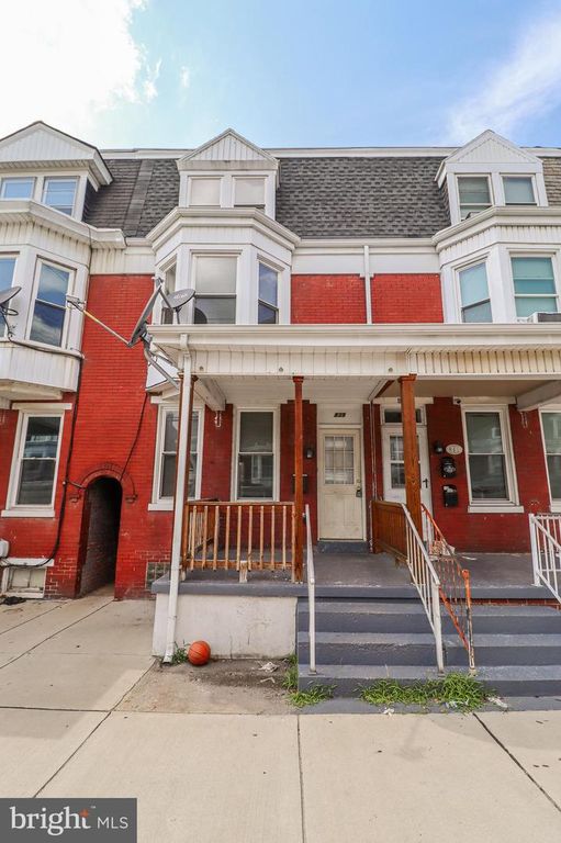 839 E PHILADELPHIA ST, York, PA 17403