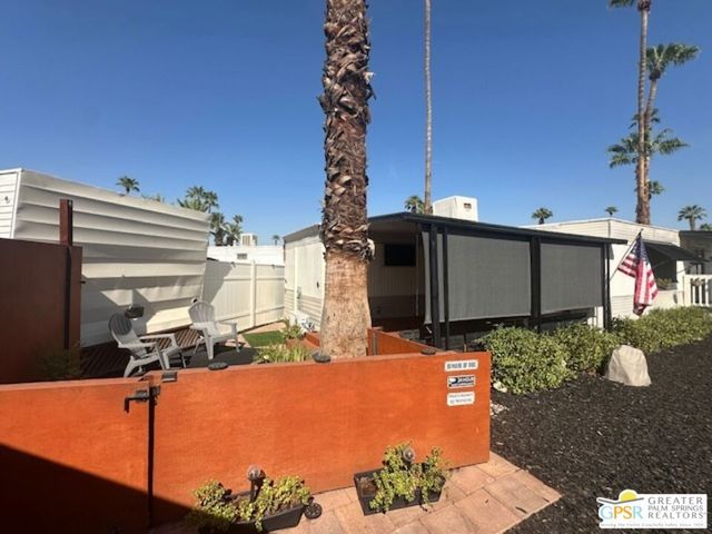 2 McKinley St., Cathedral City, CA 92234