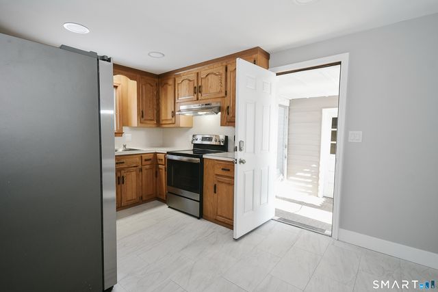 129 Valley View Drive, Meriden, CT 06450