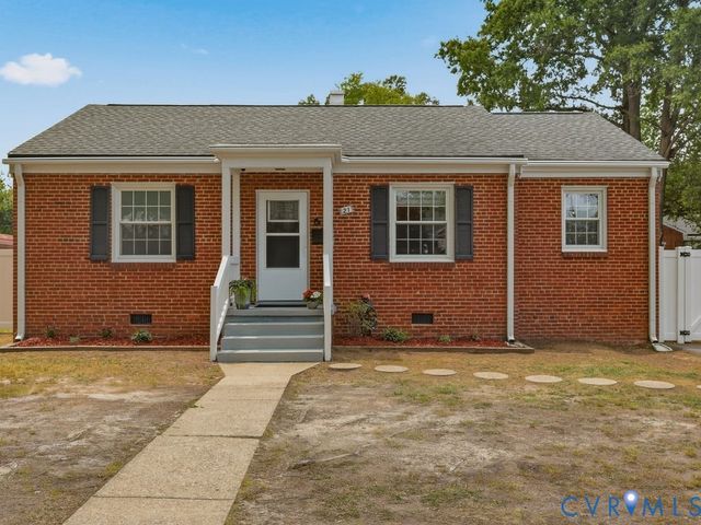 21 Monterey Ave, Sandston, VA 23150