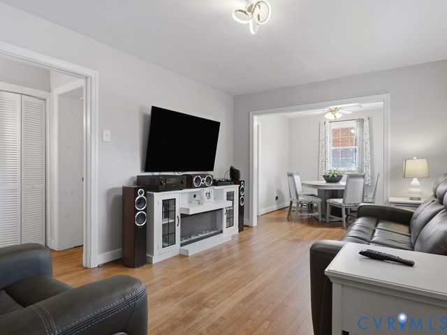 21 Monterey Ave, Sandston, VA 23150