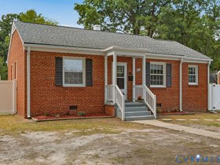 21 Monterey Ave, Sandston, VA 23150
