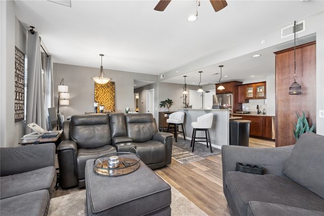 843 Quarry Road 318, Coralville, IA 52241