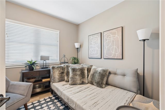 843 Quarry Road 318, Coralville, IA 52241
