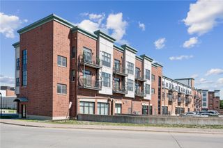 843 Quarry Road 318, Coralville, IA 52241