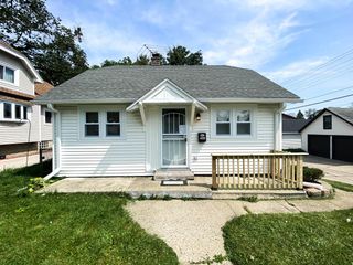4820 N 70th STREET, Milwaukee, WI 53218