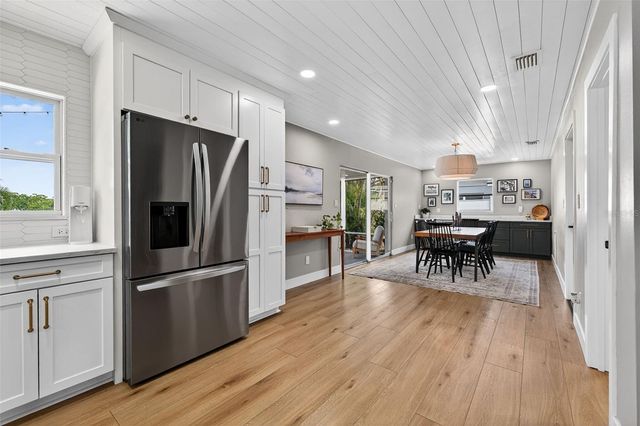 4626 BAY CREST DRIVE, Tampa, FL 33615