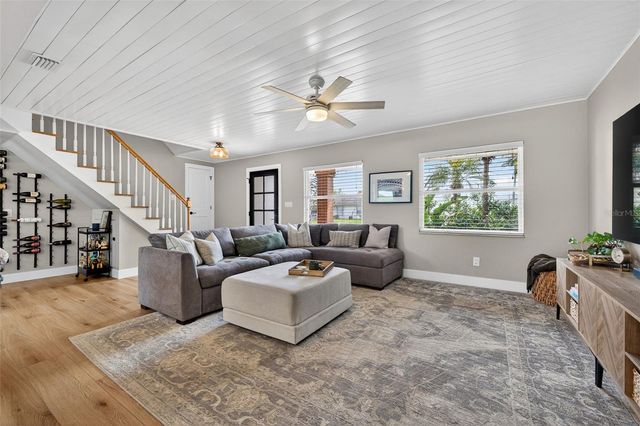 4626 BAY CREST DRIVE, Tampa, FL 33615