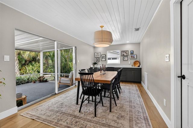 4626 BAY CREST DRIVE, Tampa, FL 33615