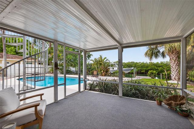 4626 BAY CREST DRIVE, Tampa, FL 33615