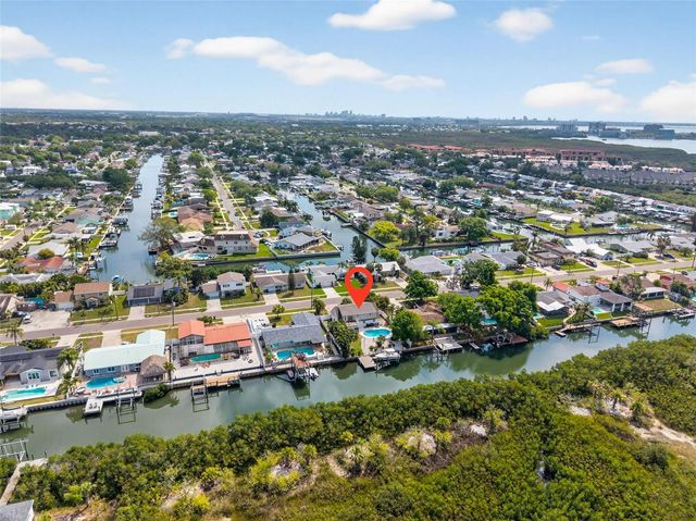 4626 BAY CREST DRIVE, Tampa, FL 33615