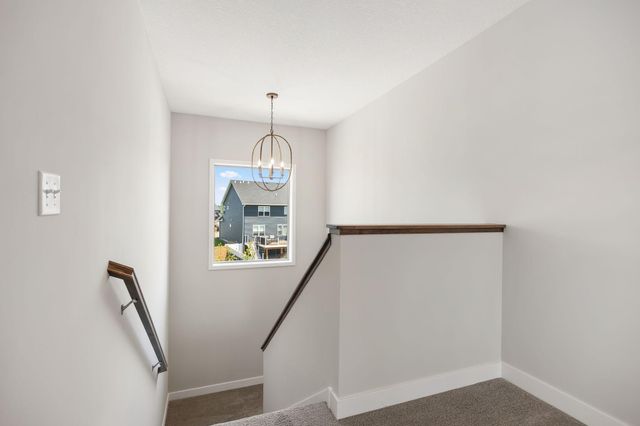 17924 Headwaters Drive, Lakeville, MN 55044