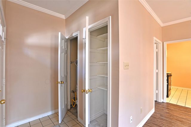 145 E Windsor Drive, Denton, TX 76209