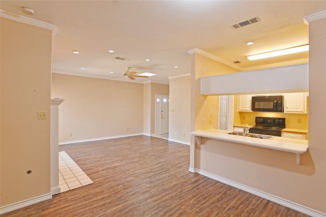 145 E Windsor Drive, Denton, TX 76209