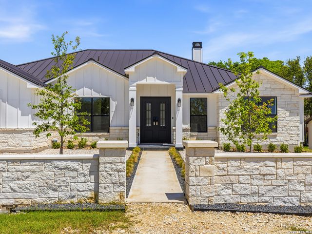 915 BURR RD, Terrell Hills, TX 78209