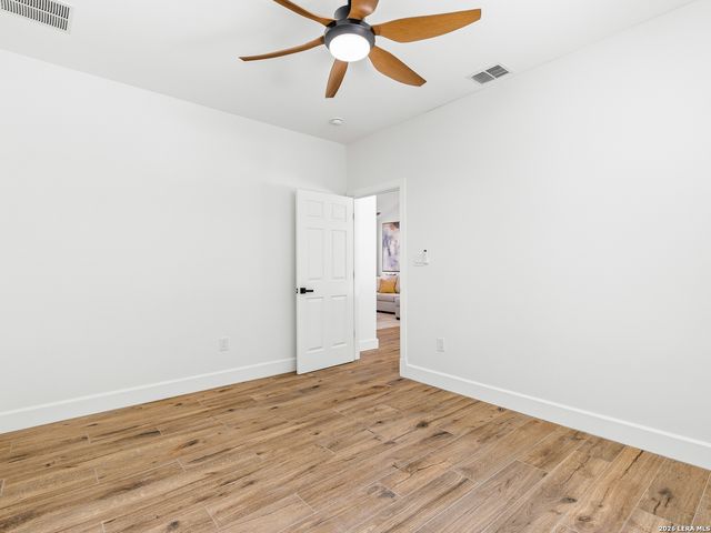 915 BURR RD, Terrell Hills, TX 78209