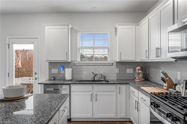 6947 Saddlebred Drive, Trinity, NC 27370