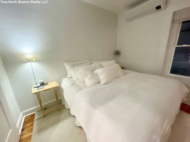 206 Hanover St 2, Boston, MA 02113