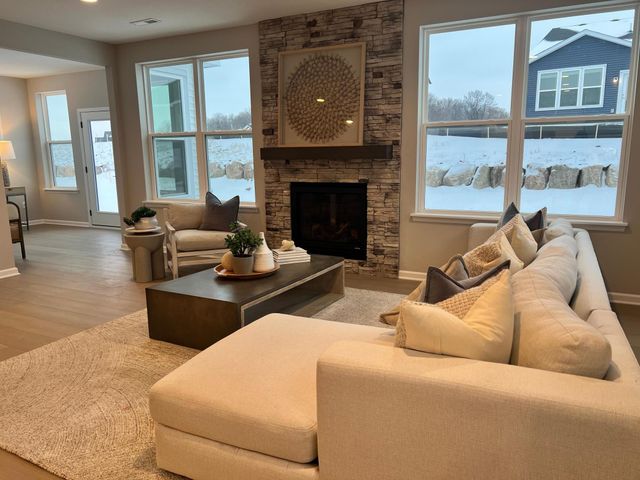 19671 Hunters Ridge, Corcoran, MN 55374