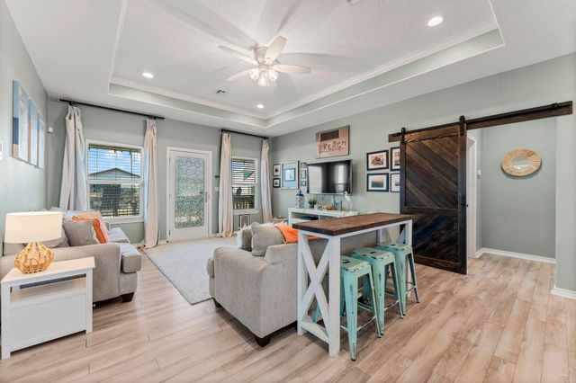 842 Sea Spray Drive, Crystal Beach, TX 77650