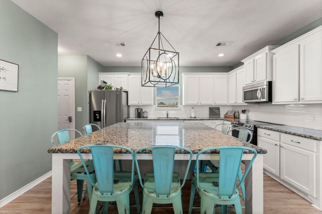 842 Sea Spray Drive, Crystal Beach, TX 77650