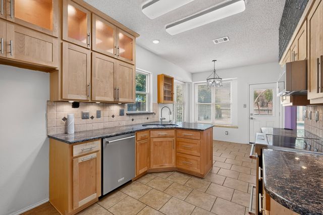 7929 Whispering Woods Lane, North Richland Hills, TX 76182