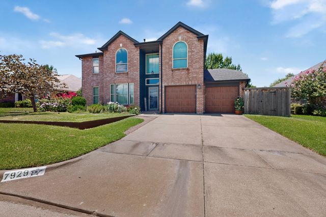 7929 Whispering Woods Lane, North Richland Hills, TX 76182