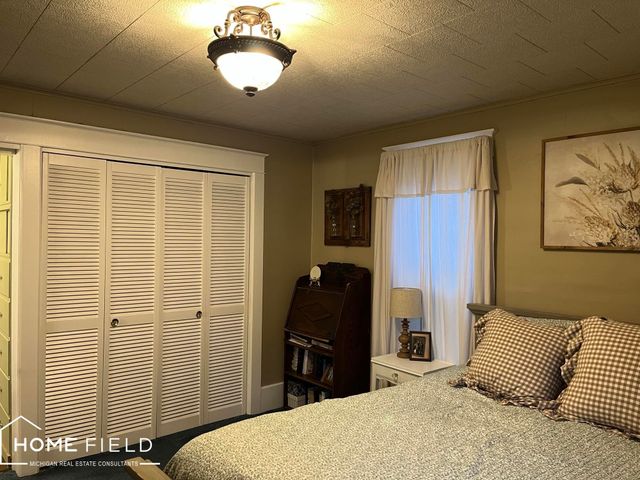 116 S West Street, Henderson, MI 48841