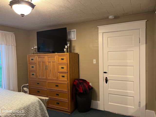 116 S West Street, Henderson, MI 48841