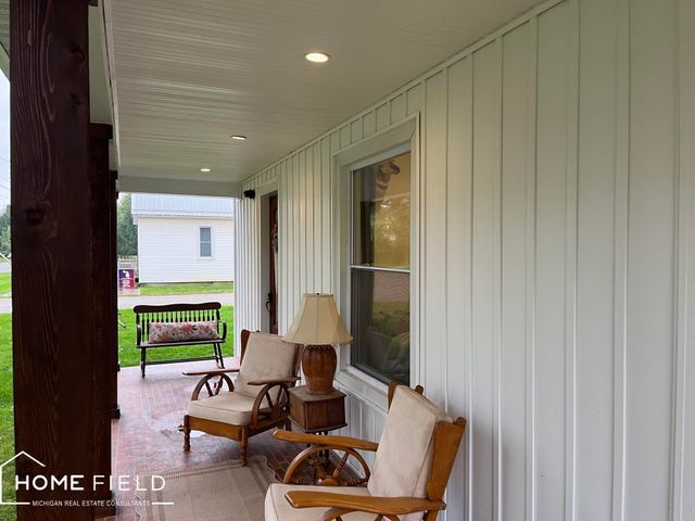 116 S West Street, Henderson, MI 48841