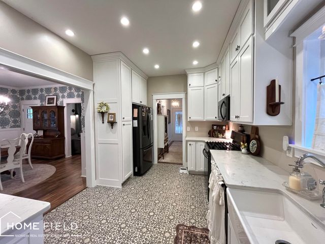 116 S West Street, Henderson, MI 48841
