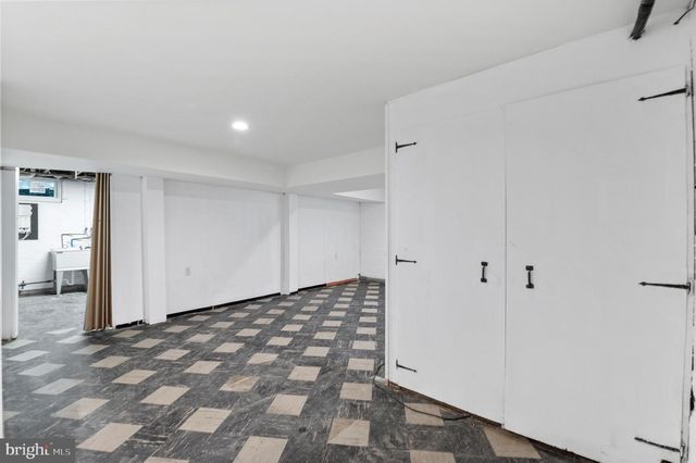 3731 SCHOOL LANE, Newtown Square, PA 19073