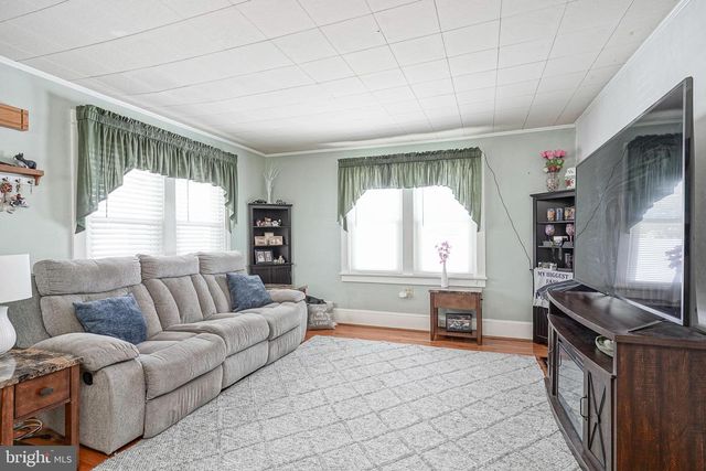 200 LAKE AVE, Glendora, NJ 08029