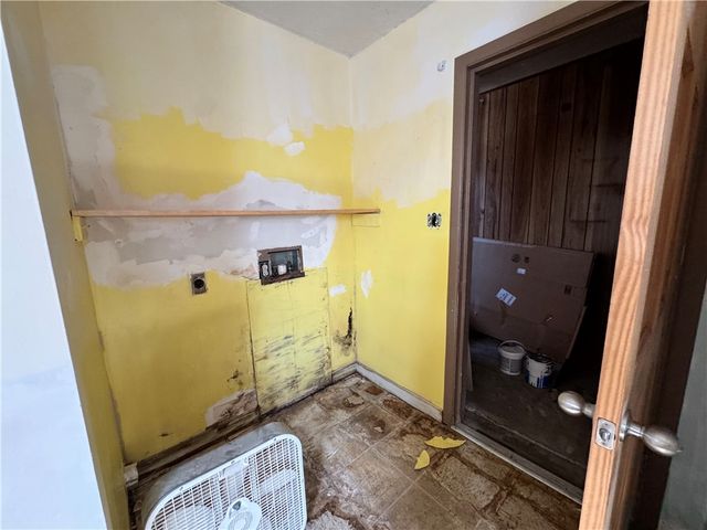 2305 Cottonwood Place, Springdale, AR 727