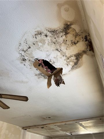 2305 Cottonwood Place, Springdale, AR 727