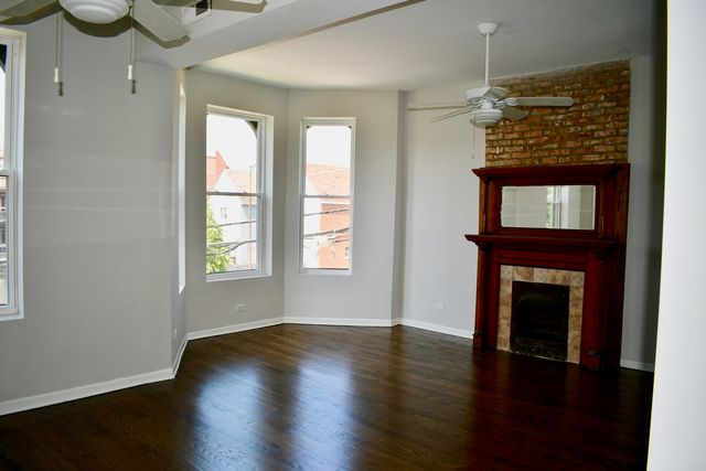 867 E Pershing Road 2, Chicago, IL 60653