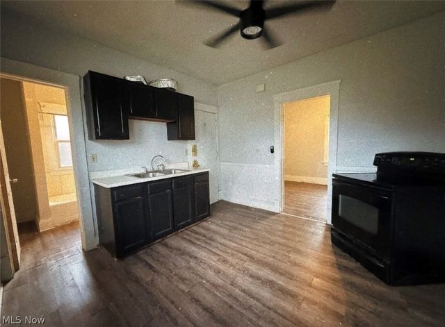 12106 Forest Avenue DOWN, Cleveland, OH 44120