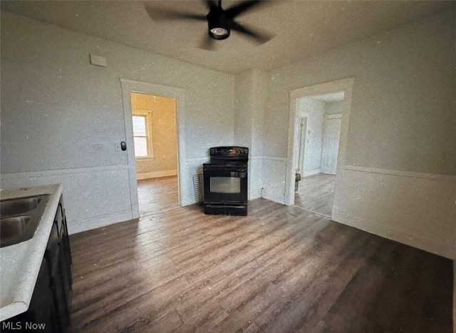 12106 Forest Avenue DOWN, Cleveland, OH 44120