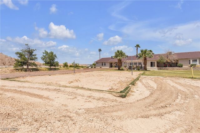 825 West Ryan Avenue, Overton, NV 89040