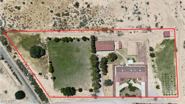 825 West Ryan Avenue, Overton, NV 89040