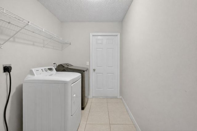 2979 SW Moody Terrace, Port St. Lucie, FL 34953
