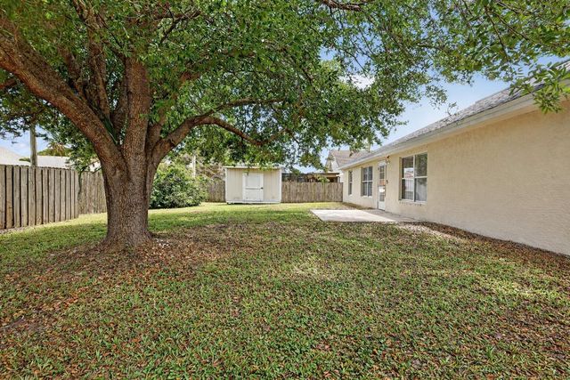 2979 SW Moody Terrace, Port St. Lucie, FL 34953