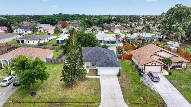 2979 SW Moody Terrace, Port St. Lucie, FL 34953