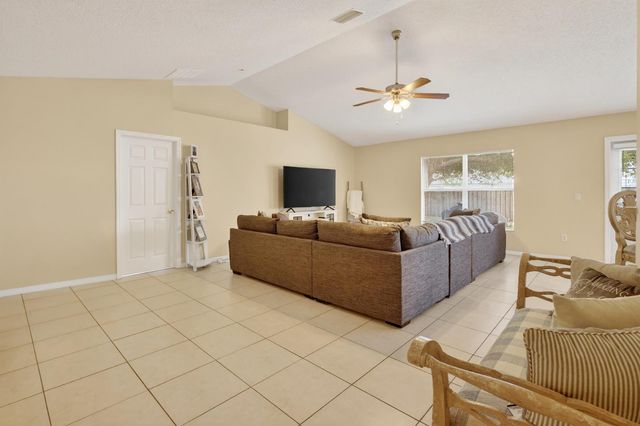 2979 SW Moody Terrace, Port St. Lucie, FL 34953