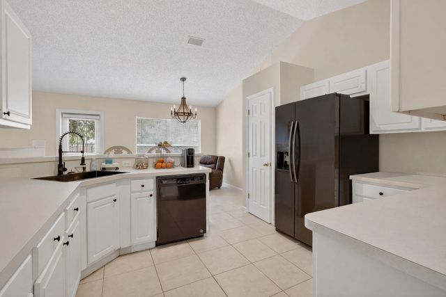 2979 SW Moody Terrace, Port St. Lucie, FL 34953