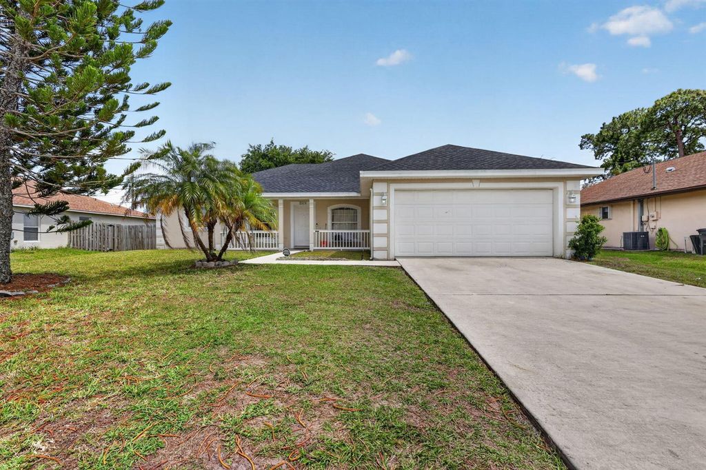 2979 SW Moody Terrace, Port St. Lucie, FL 34953